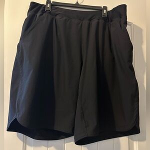 Lands End Women's Black Shorts Sz 22